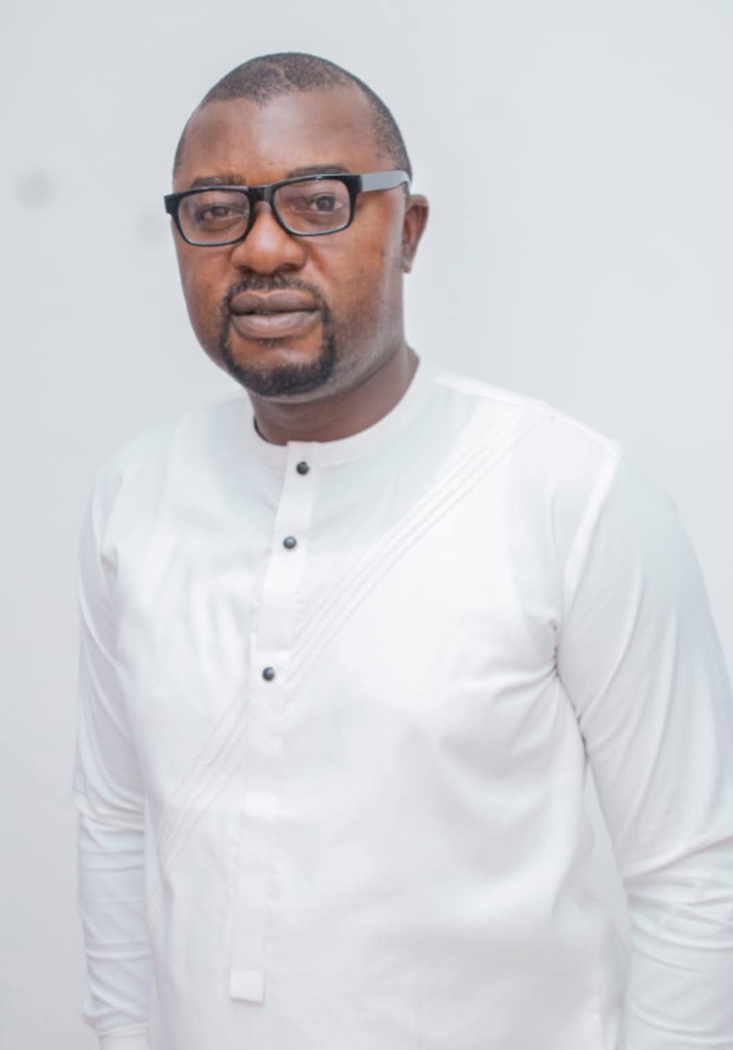 Kum Leonard — Award-Winning Journalist and TV Presenter